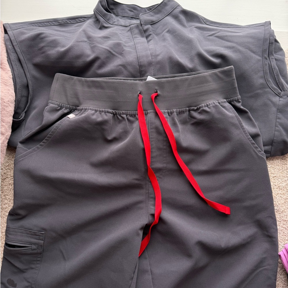 Figs Gray Scrub Set with Red Accents